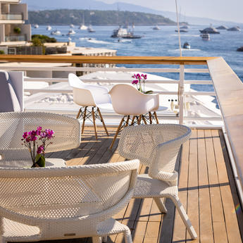 Close up picture of the Monaco yacht club