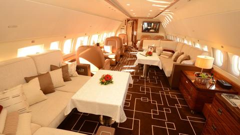 MJet-ACJ319-Lounge.jpg