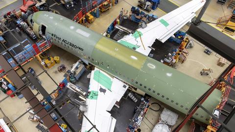 1st-ACJ320neo-final-assembly-Hamburg.jpg