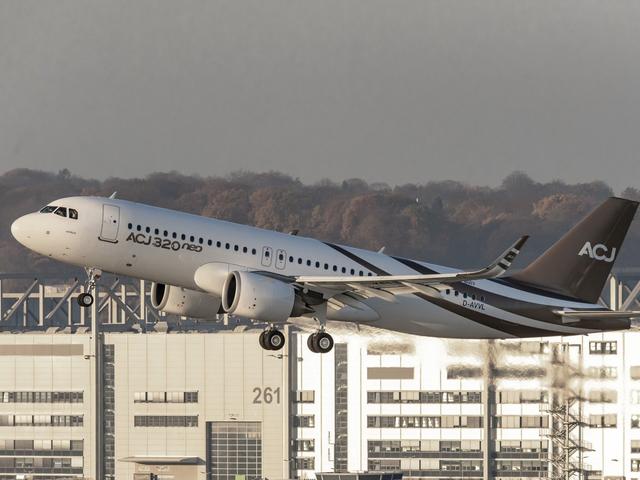 20181116-P3616-MSN8403-A320ACJ-F1-HR-005r.jpg 20181116-P3616-MSN8403-A320ACJ-F1-HR-005r.jpg