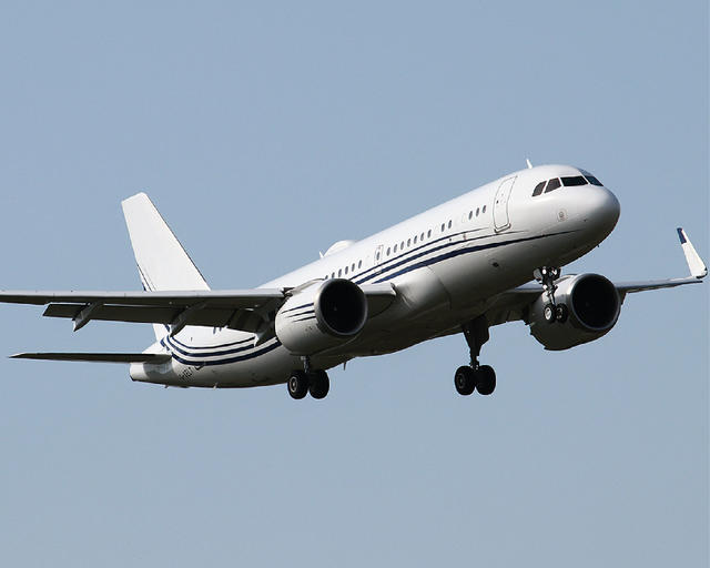 ACJ320neo G-KELT Acropolis