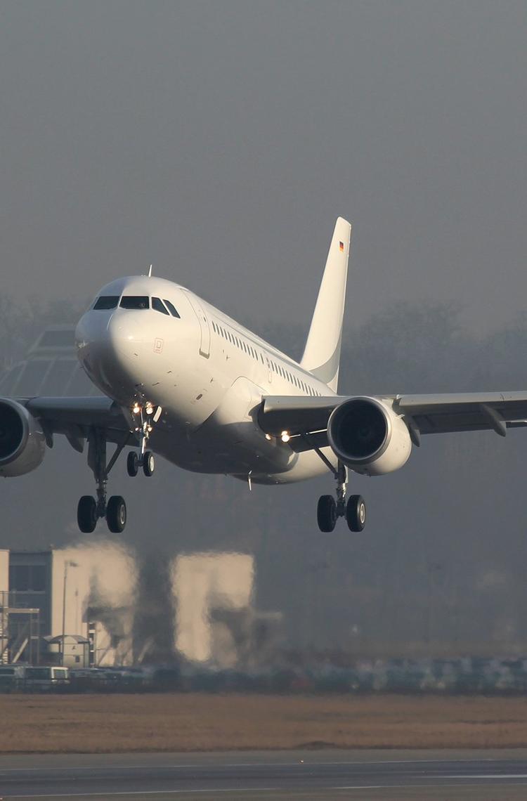 K5-Aviation-ACJ319 (1).jpg