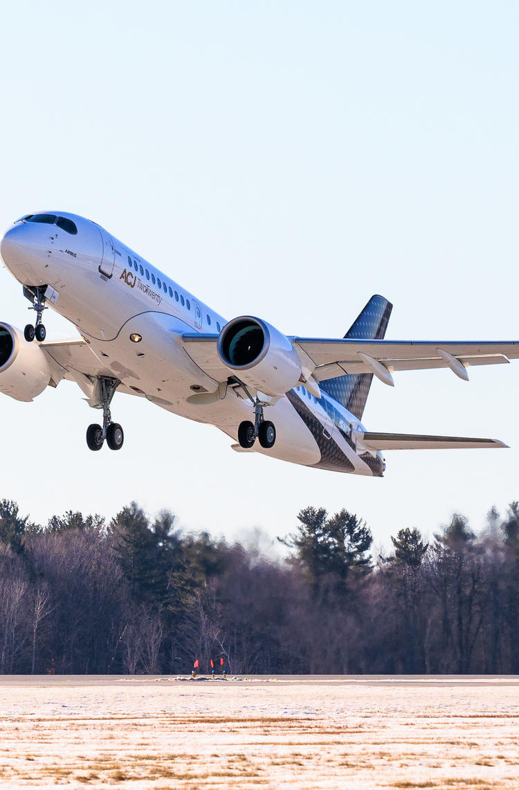 The first ACJ TwoTwenty aircraft takes off from the Mirabel airport The first ACJ TwoTwenty aircraft takes off from the Mirabel airport